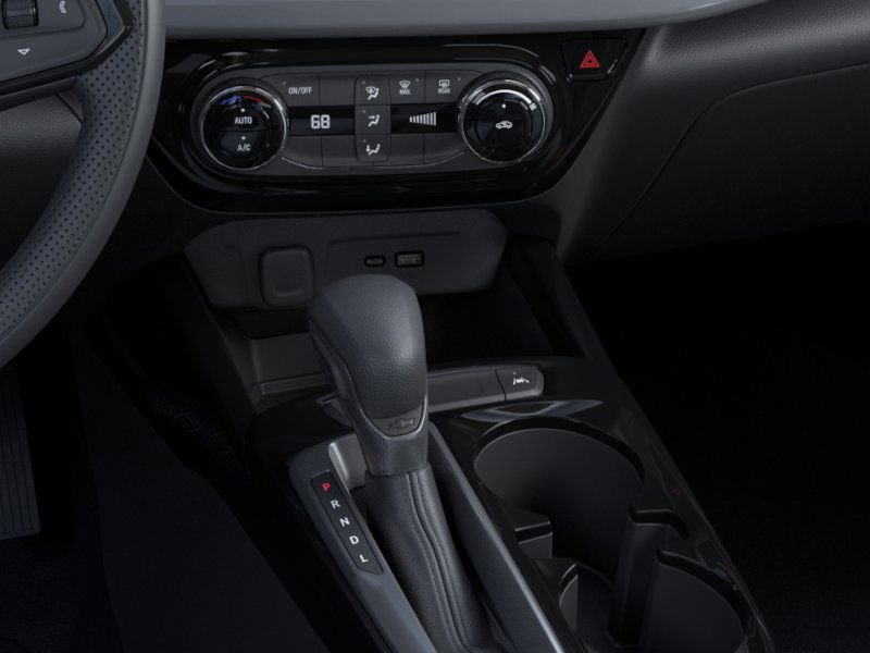 2026 Chevrolet Trax LT photo 18