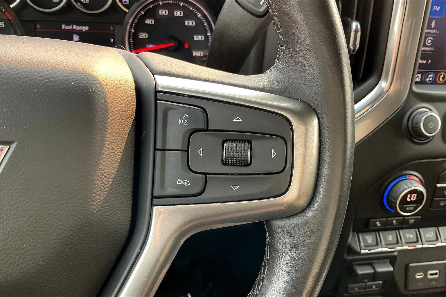 2022 Chevrolet Silverado 2500HD LTZ photo 18