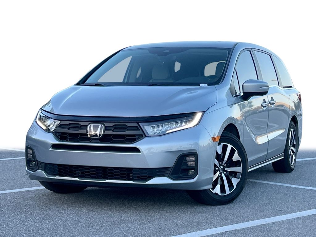 2025 Honda Odyssey EX-L's photo
