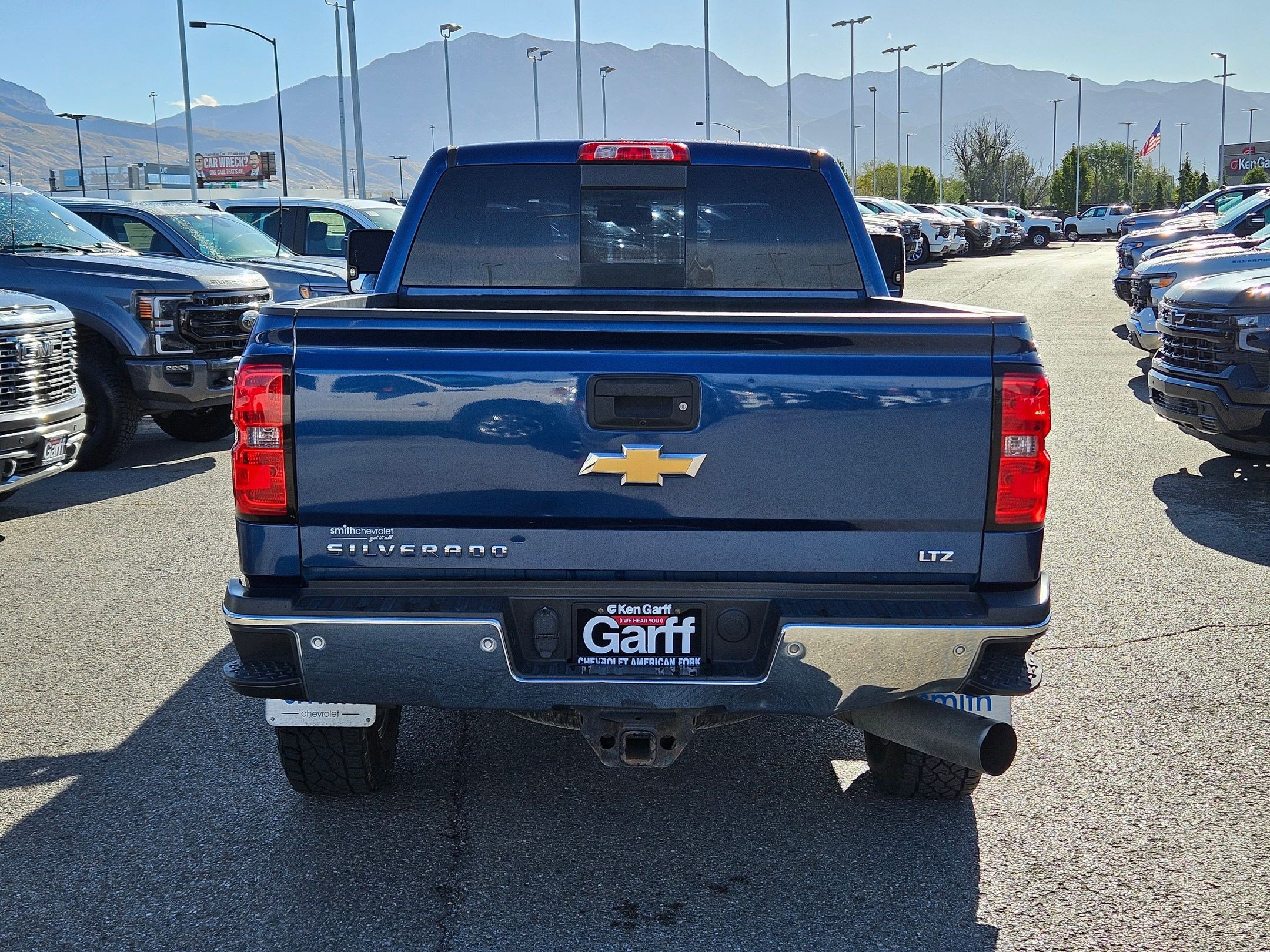 2016 Chevrolet Silverado 3500HD LTZ photo 4