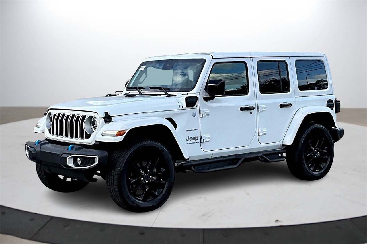 2024 Jeep Wrangler Sahara 4xe photo 4