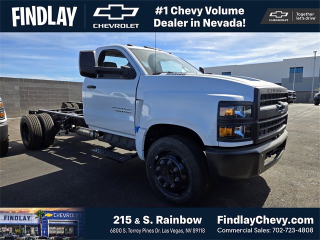 2024 Chevrolet Silverado 4500 Medium Duty Chassis Cab Work Truck's photo