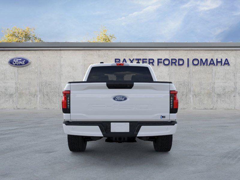 2025 Ford F-150 Lightning XLT photo 19