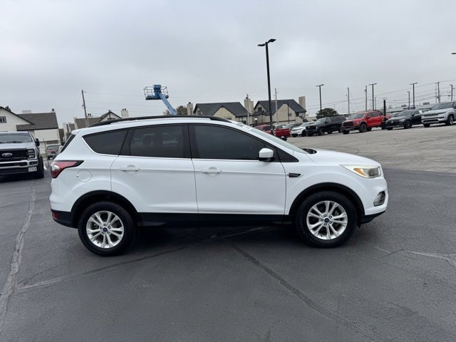 2018 Ford Escape SE photo 2