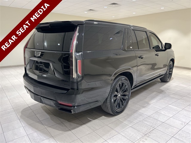 2021 Cadillac Escalade Sport Platinum ESV photo 4
