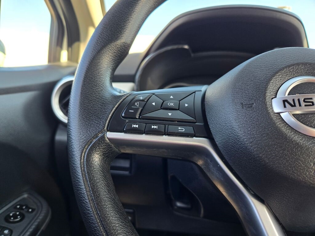 2022 Nissan Versa 1.6 SV photo 22