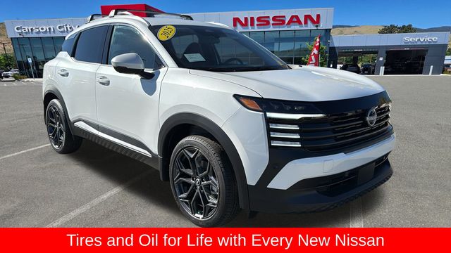 2025 Nissan Kicks SR AWD's photo