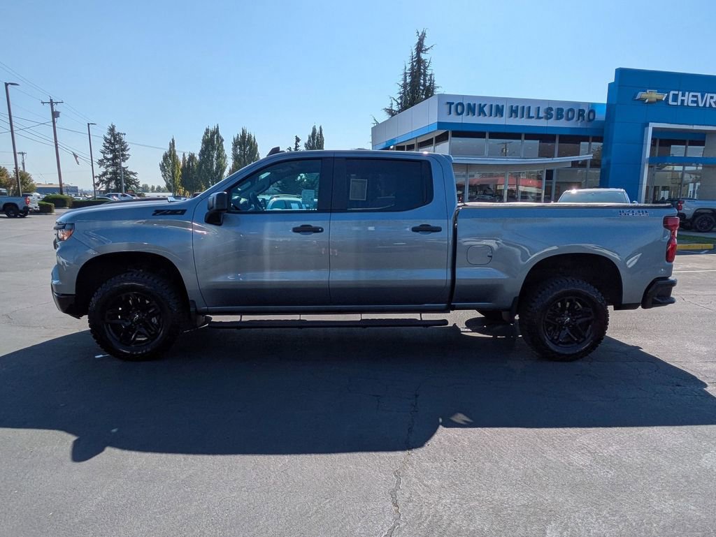 2025 Chevrolet Silverado 1500 Custom Trail Boss photo 3