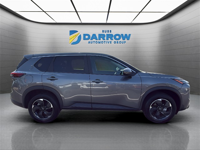 2024 Nissan Rogue SV photo 5
