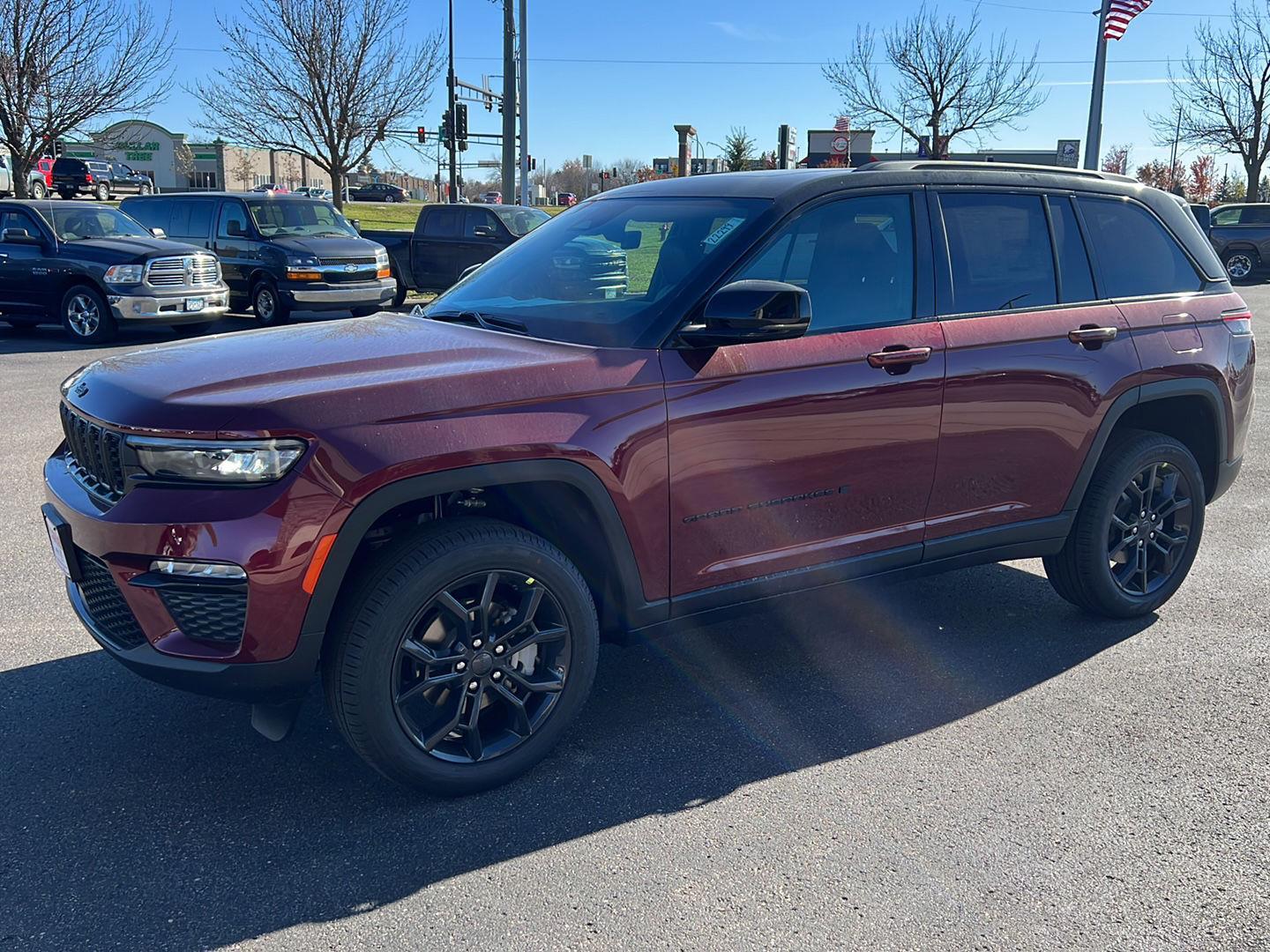 2025 Jeep Grand Cherokee Limited's photo