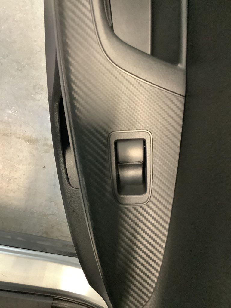 2024 Mitsubishi Eclipse Cross SEL photo 29