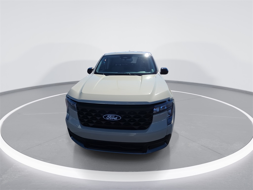 2025 Ford Maverick XLT photo 2