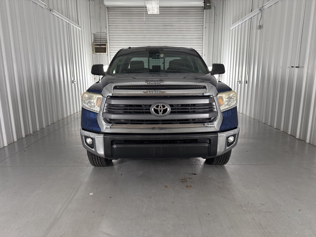 2014 Toyota Tundra SR5 photo 2