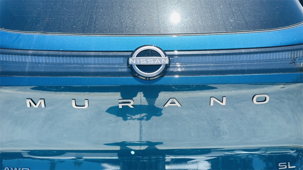 2025 Nissan Murano SL photo 9