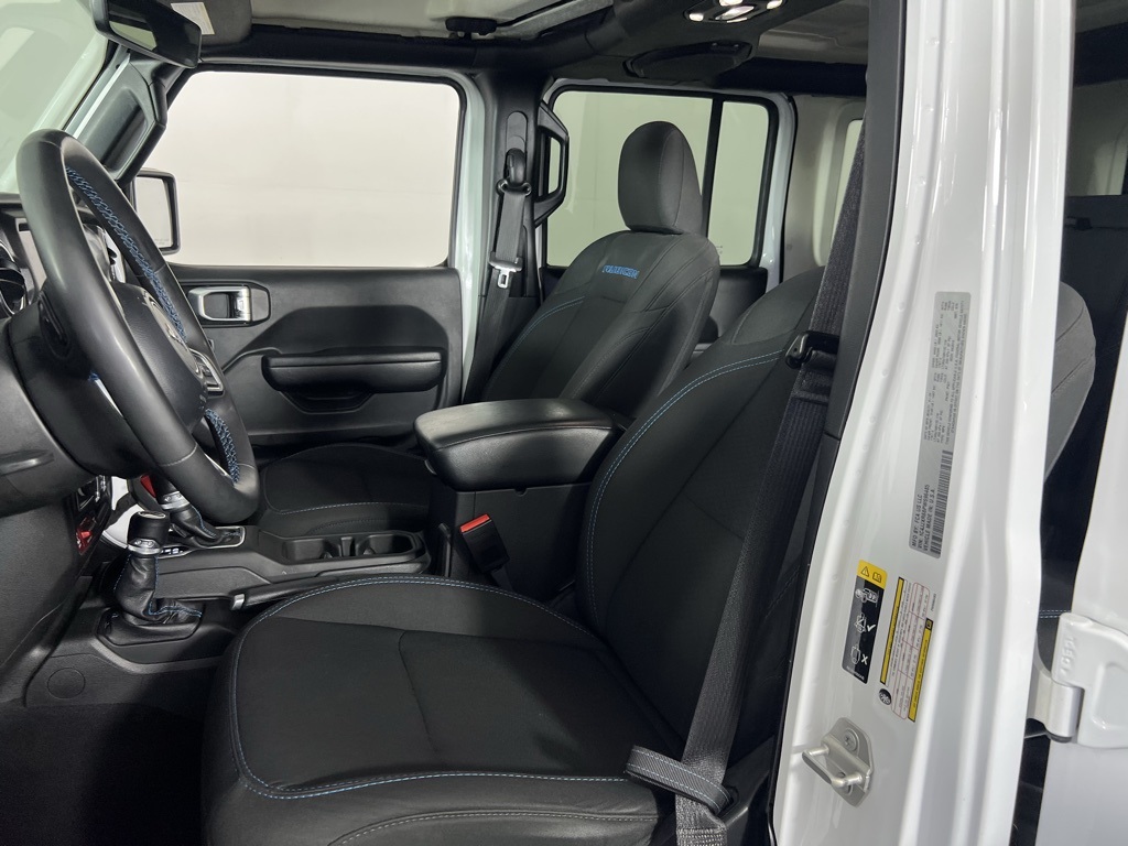 2023 Jeep Wrangler Rubicon 4xe photo 19