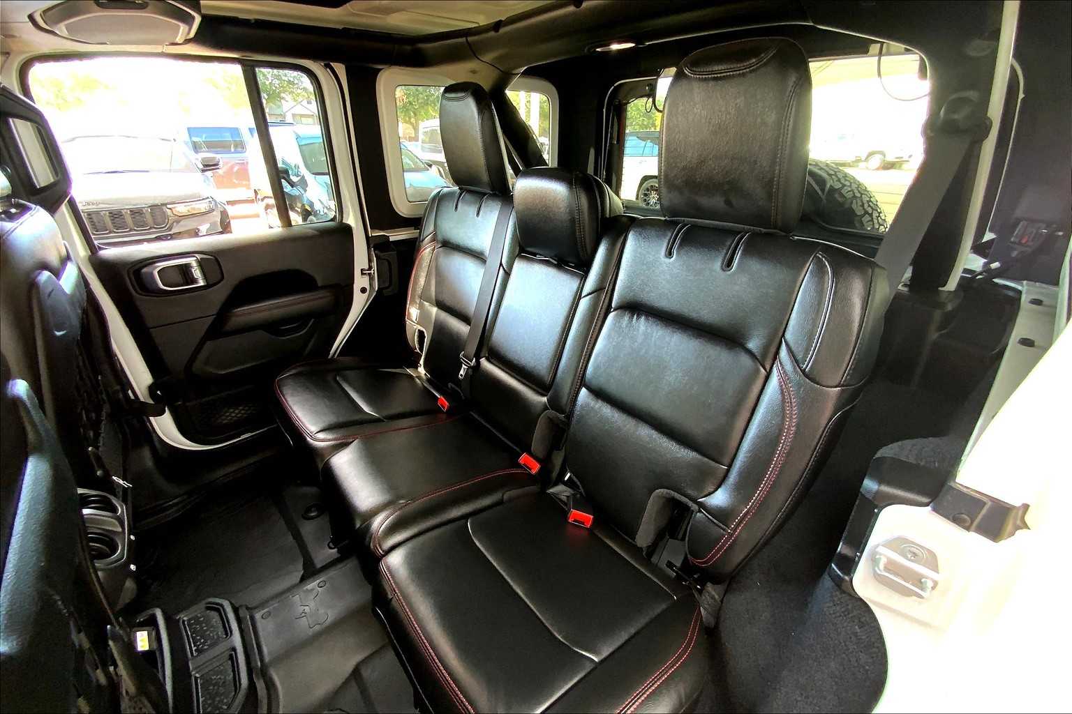 2021 Jeep Wrangler Unlimited Rubicon photo 19