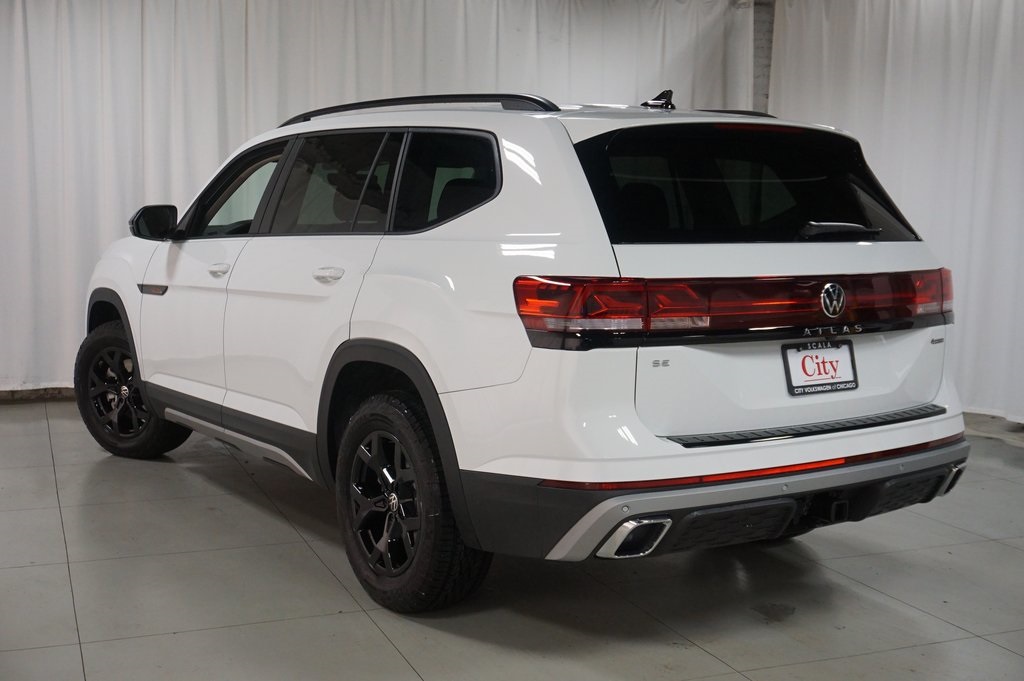 2025 Volkswagen Atlas Peak Edition SE photo 7
