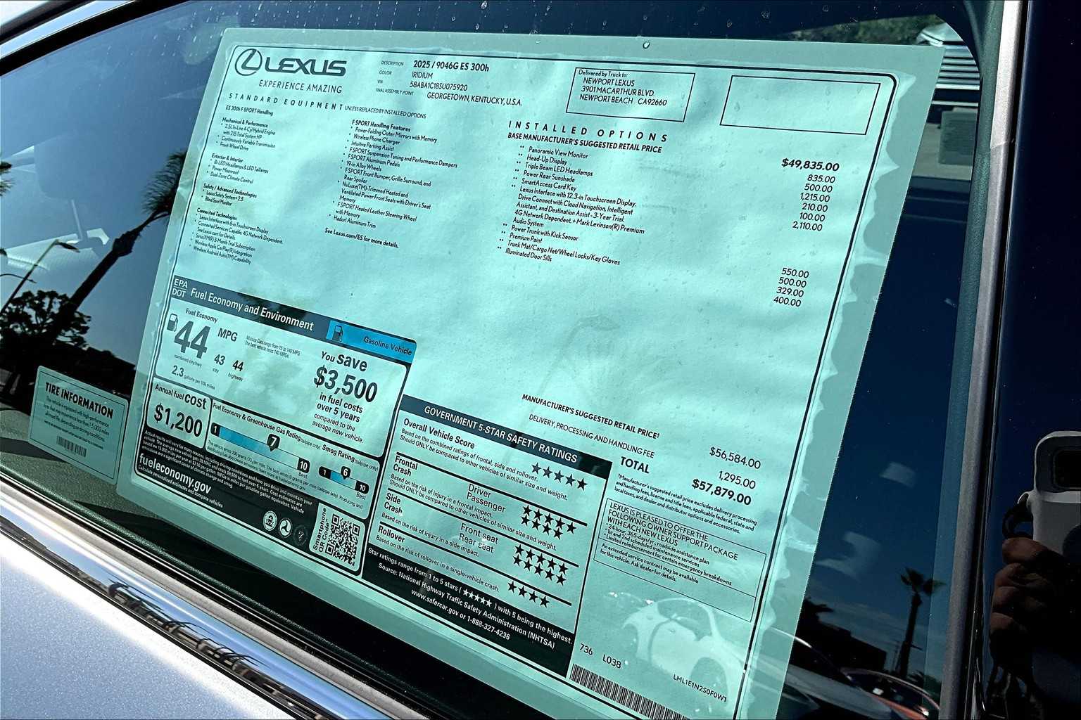 2025 Lexus ES 300h F SPORT Handling photo 20