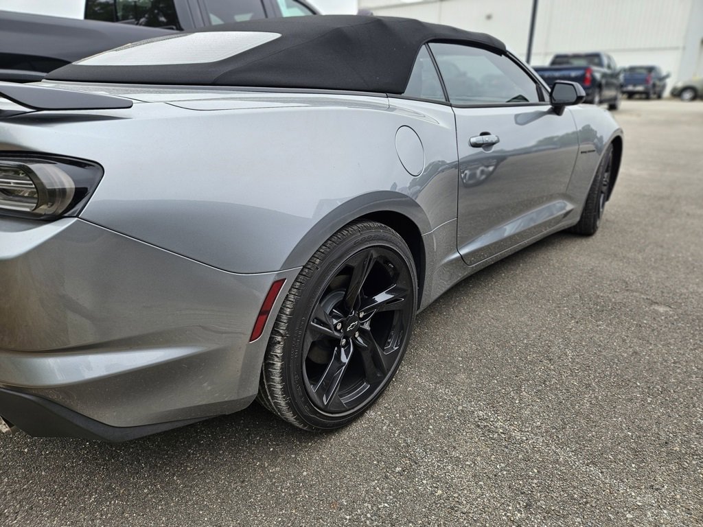 2024 Chevrolet Camaro 1LT photo 3