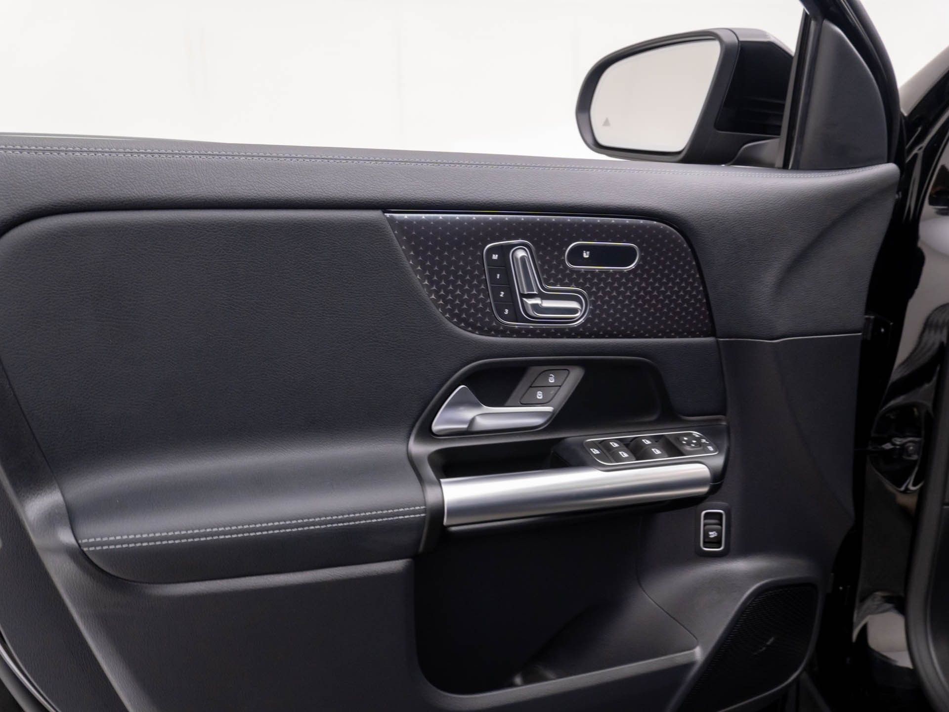 2026 Mercedes Benz GLA 250 4MATIC photo 11