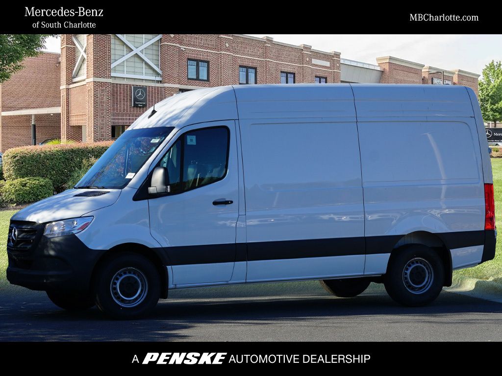 2025 Mercedes-Benz Sprinter Cargo Van Base's photo