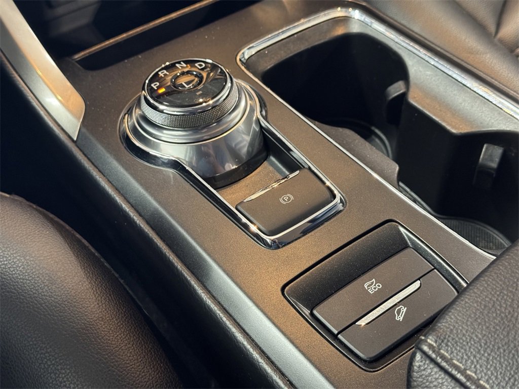 2019 Ford Fusion Hybrid SEL photo 26