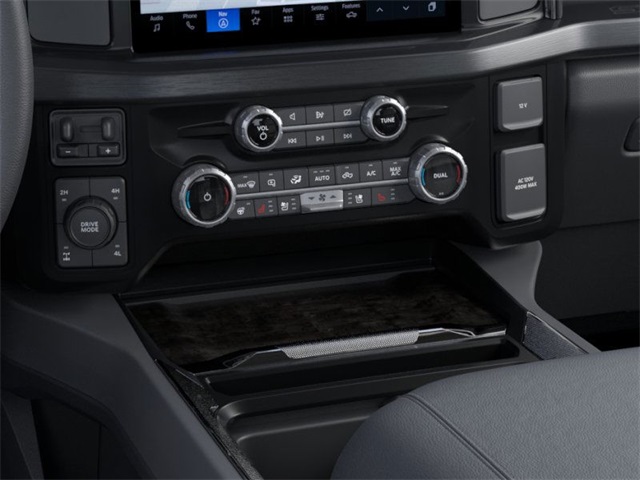 2024 Ford F-350 Lariat photo 12