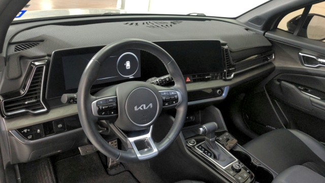 Used 2024 Wolf Gray/Ebony Black Roof Kia X-Pro image 14