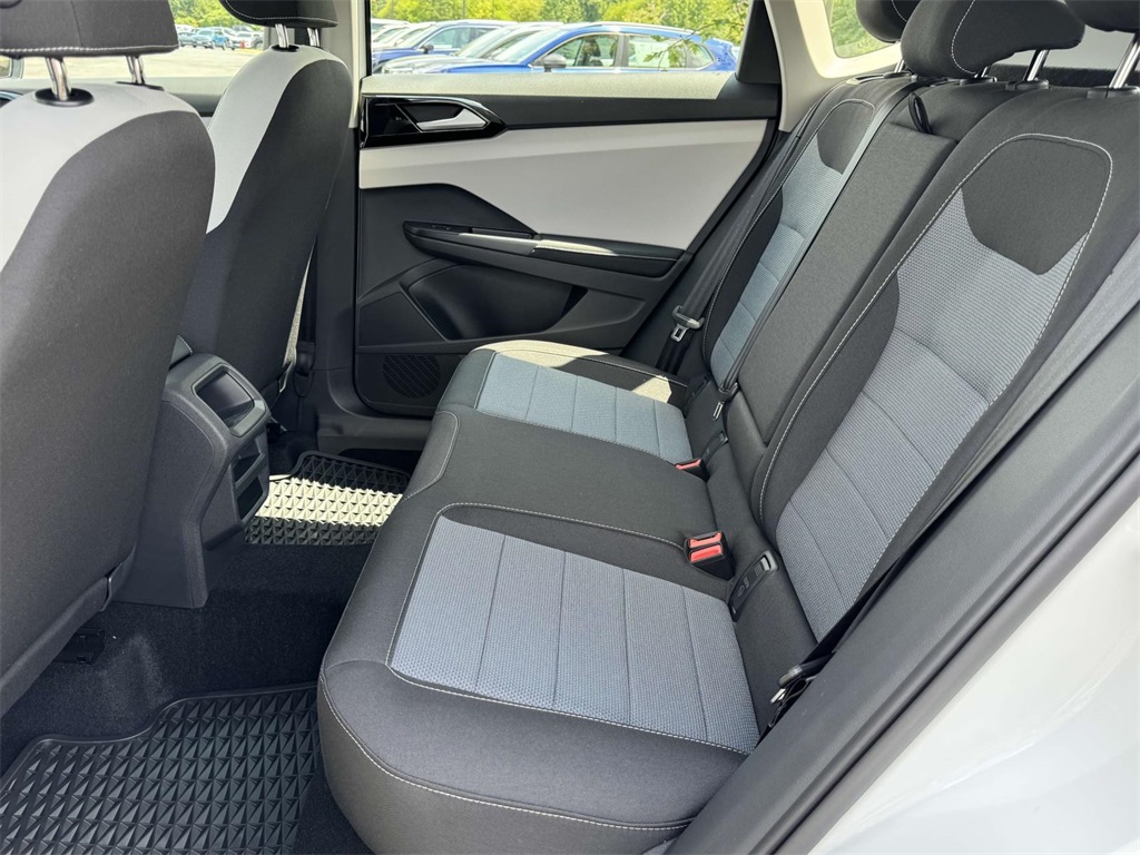 2025 Volkswagen Taos S photo 15