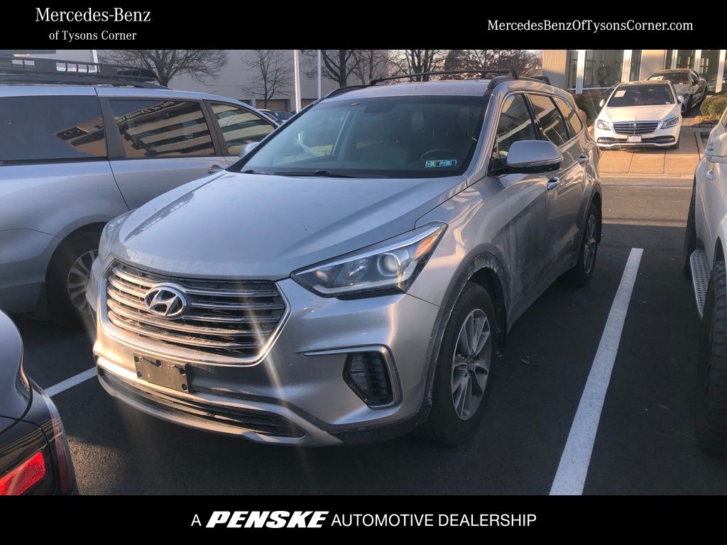 2018 Hyundai Santa Fe SE's photo