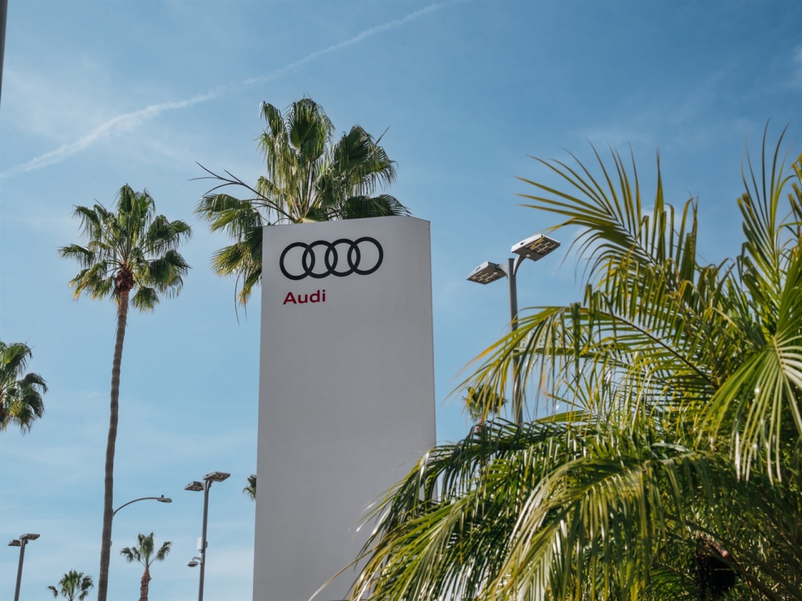 New 2026 Samurai Gray Metallic Audi Premium image 16