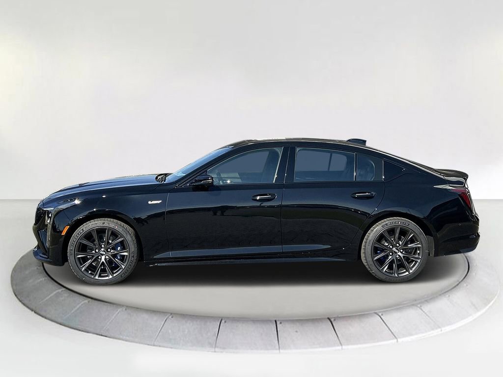 2026 Cadillac CT5 V photo 2