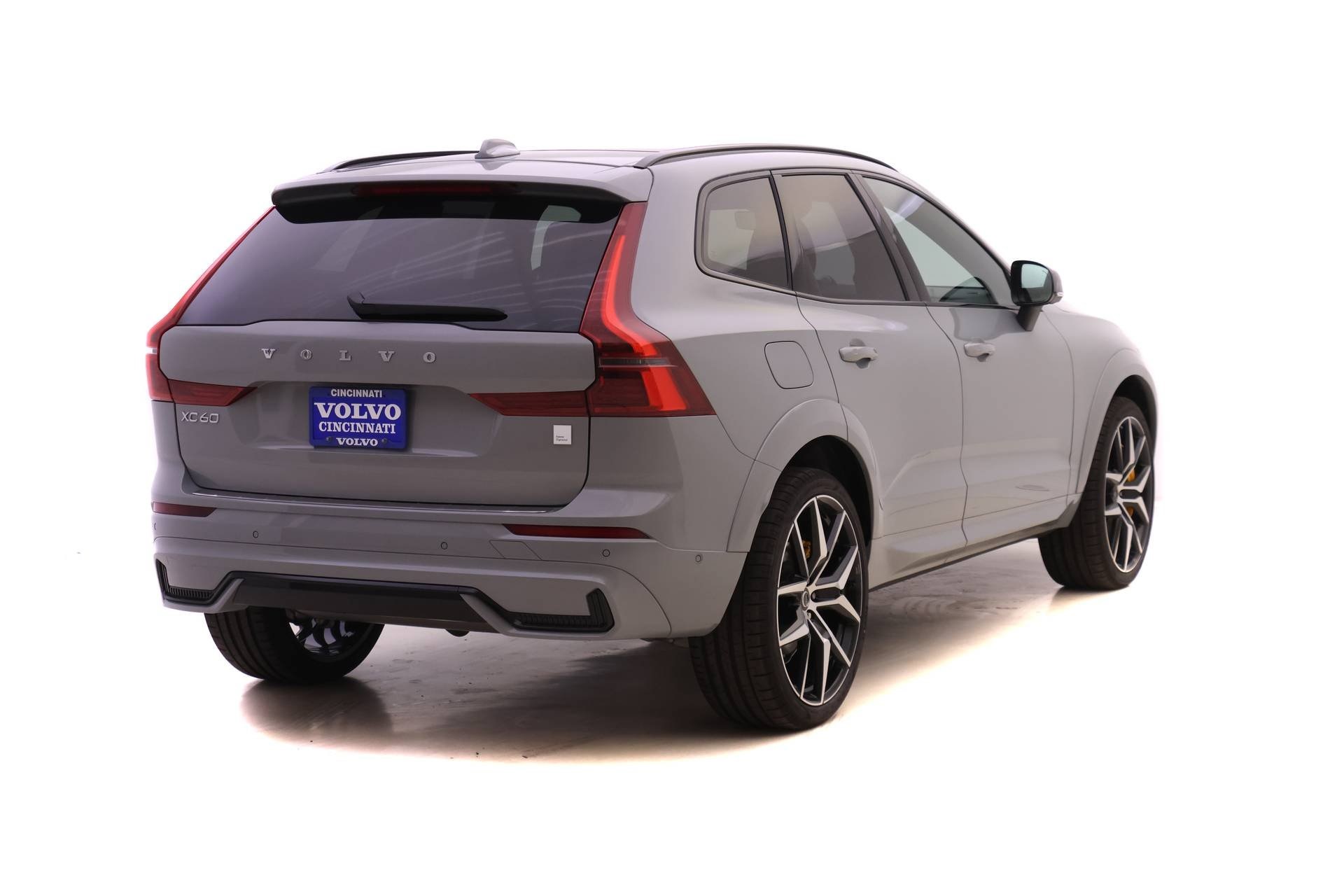 2026 Volvo XC60 Polestar photo 2