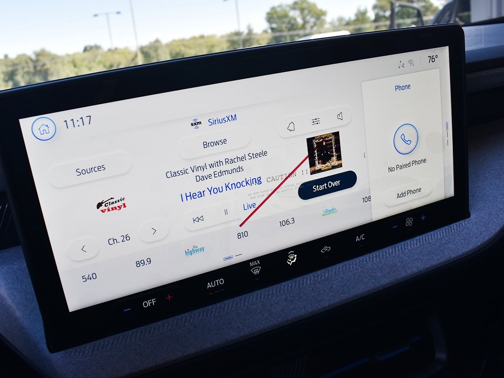 2025 Ford Maverick XLT photo 17