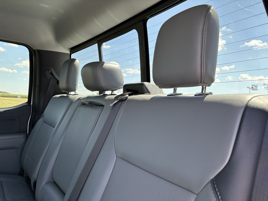 2023 Ford F-150 Lariat photo 21