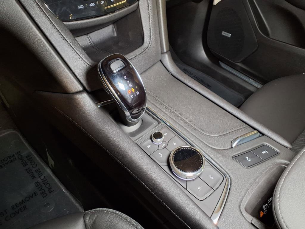 2025 Cadillac XT5 Premium Luxury photo 16