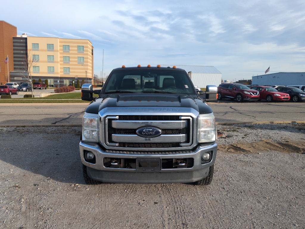 2014 Ford F-250 Lariat photo 2