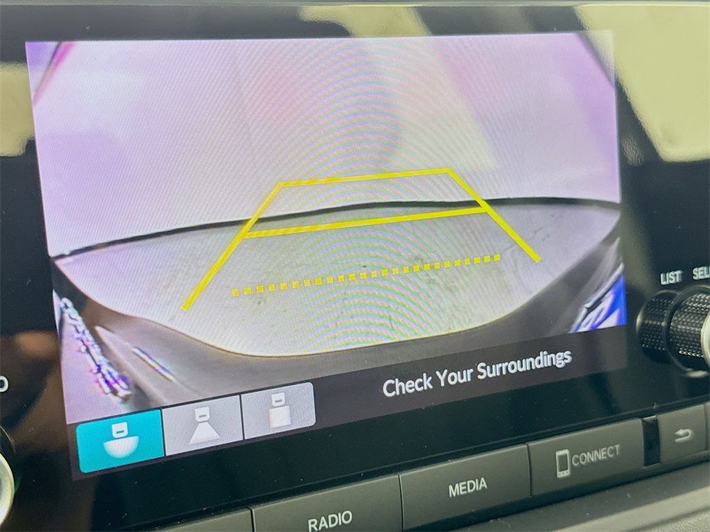 2025 Honda Accord LX photo 18