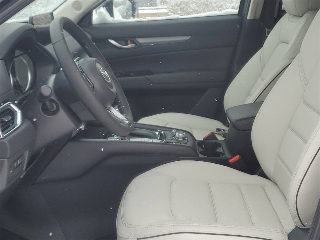 2025 Mazda CX-5 2.5 S Preferred photo 12