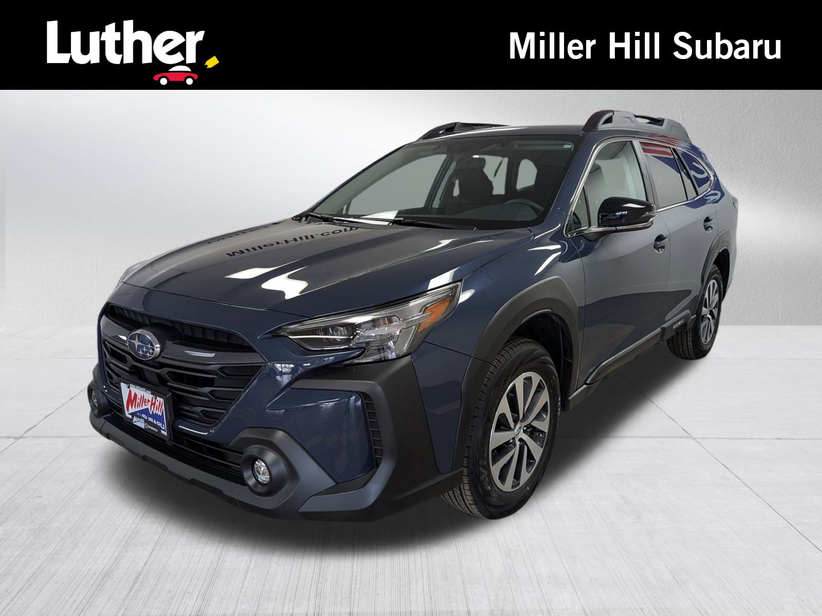 2025 Subaru Outback Premium's photo