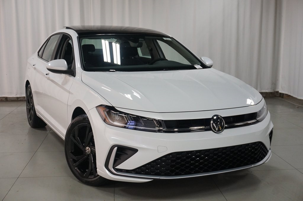 2025 Volkswagen Jetta 1.5T SE photo 3