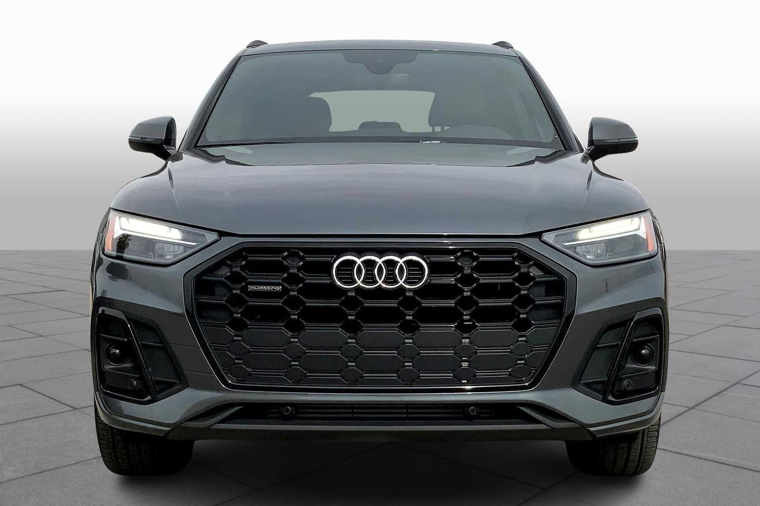 2025 Audi Q5 S line Premium 45 TFSI photo 2