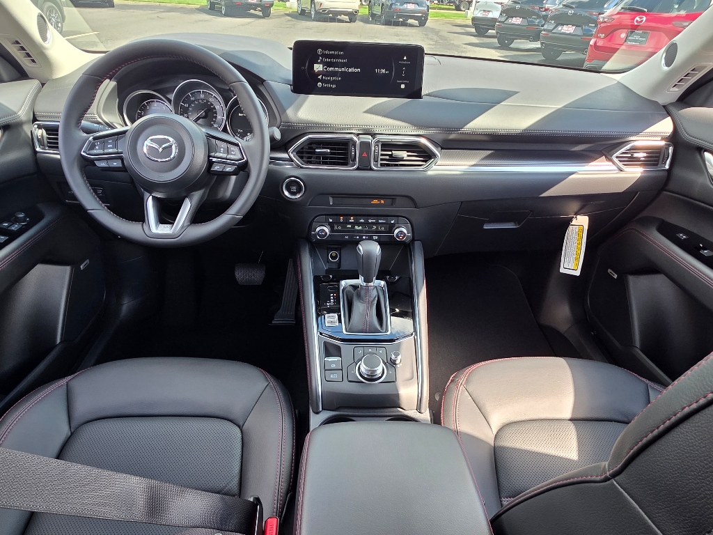 2025 Mazda CX-5 2.5 S Carbon photo 2