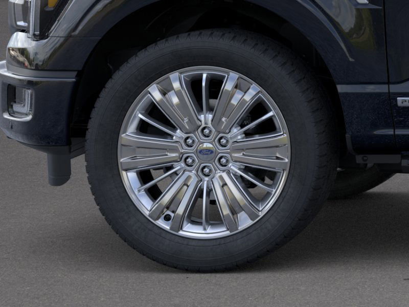 2025 Ford F-150 Platinum photo 17