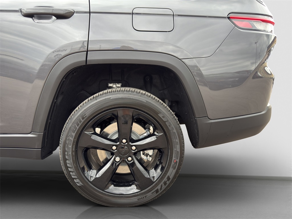 2025 Jeep Grand Cherokee Altitude X photo 23