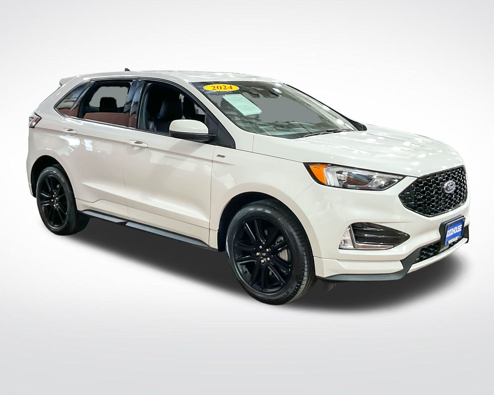 2024 Ford Edge ST photo 3