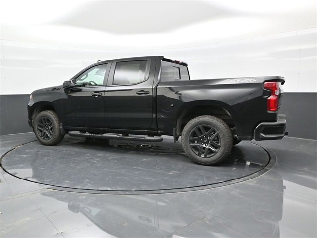 2025 Chevrolet Silverado 1500 RST photo 3