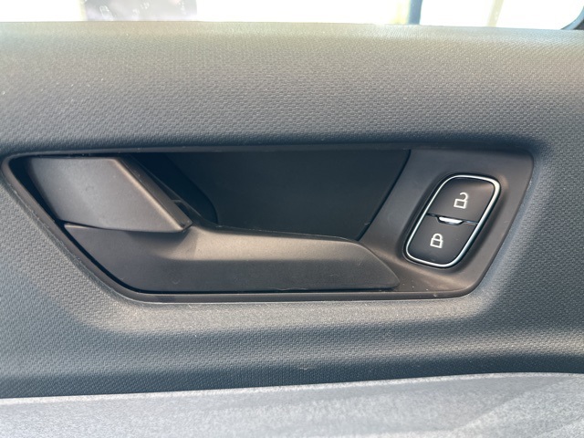 2025 Ford Maverick XLT photo 8