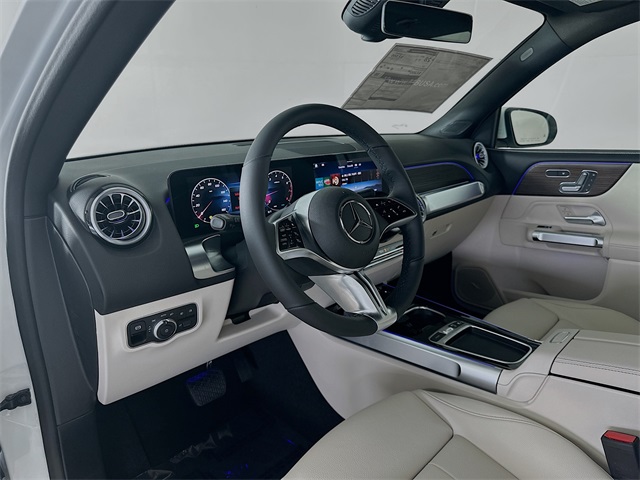 2026 Mercedes Benz GLB 250 photo 7