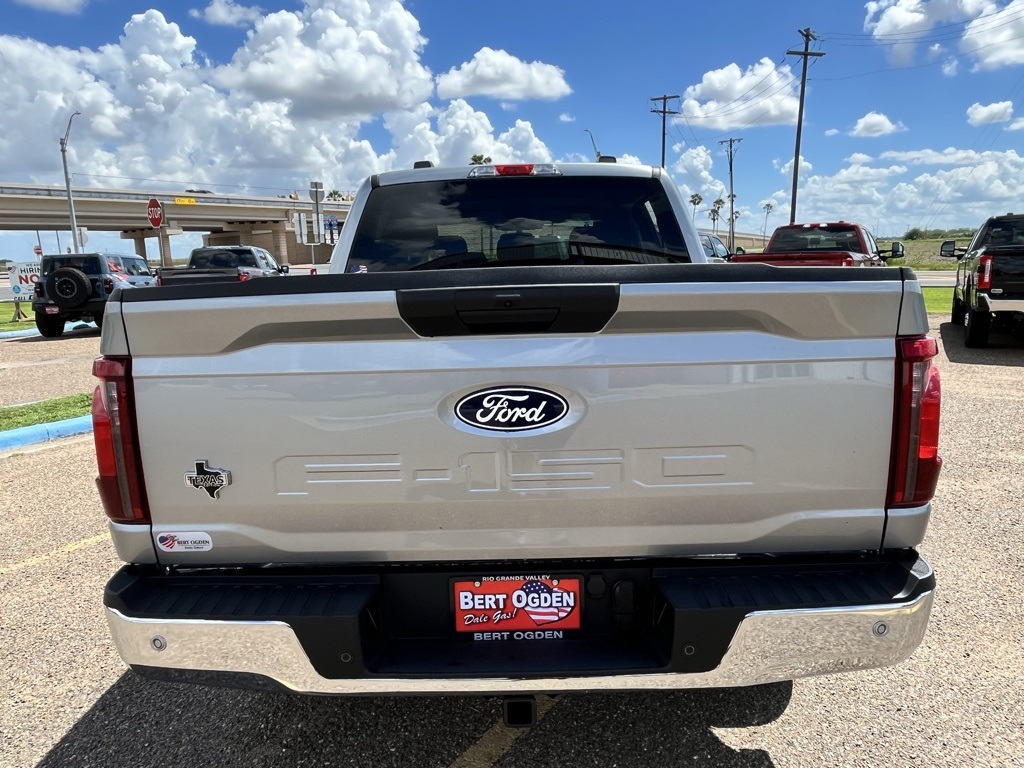 2025 Ford F-150 XLT photo 6